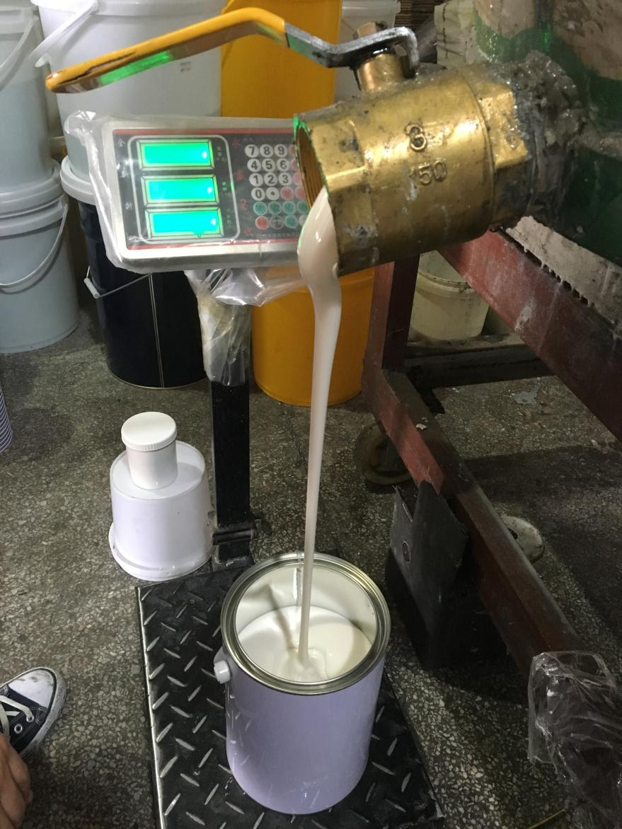 液態(tài)硅膠產品出現(xiàn)流紋路的原因是什么？